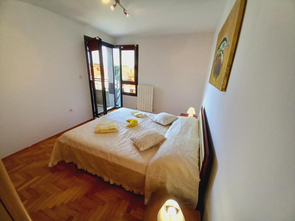 Iva Apartman 普拉 外观 照片
