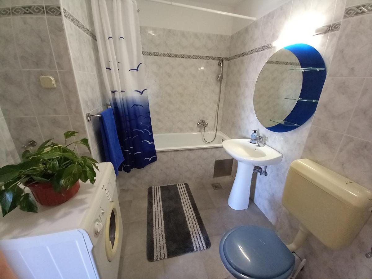 Iva Apartman 普拉 外观 照片