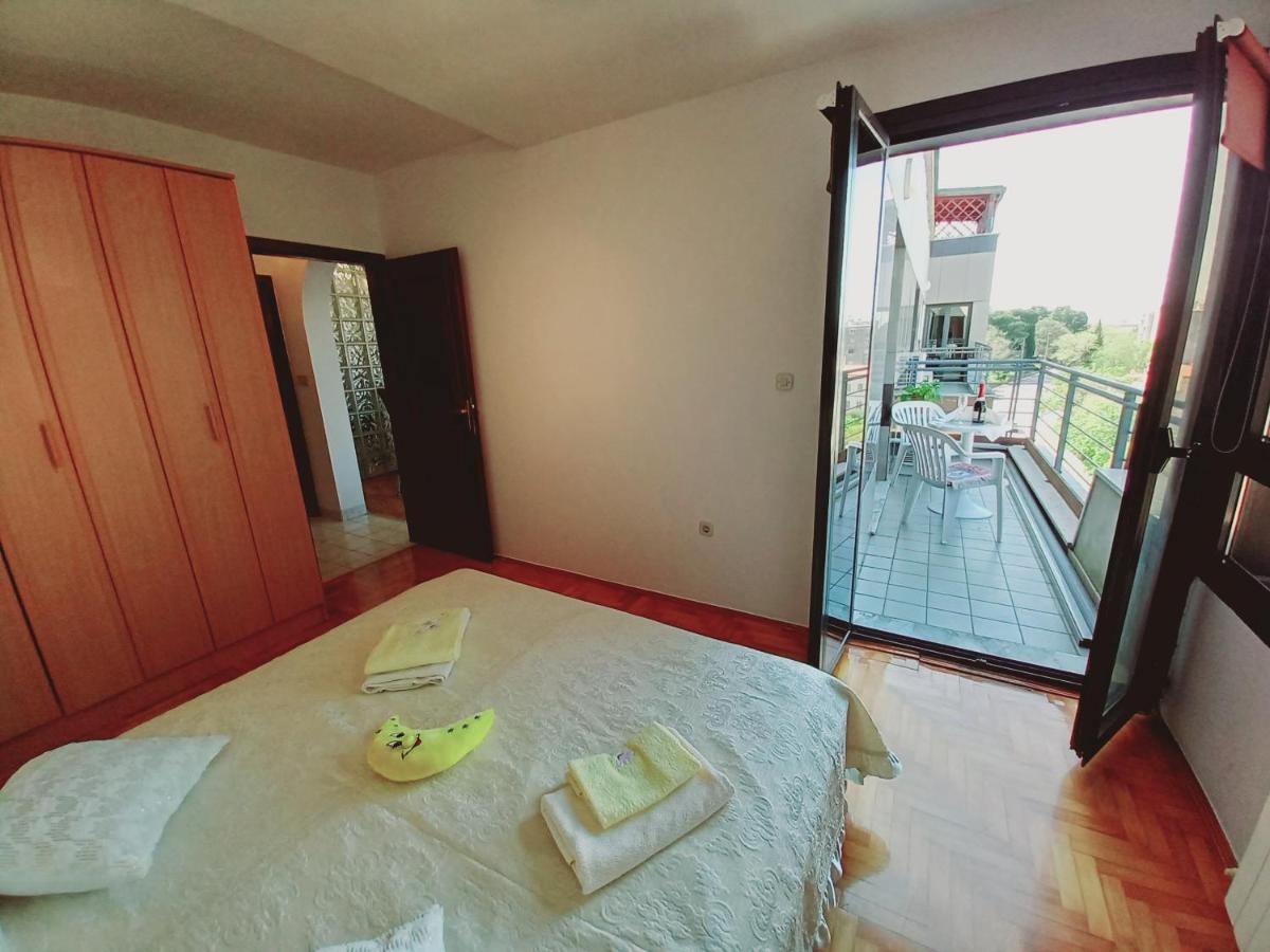Iva Apartman 普拉 外观 照片