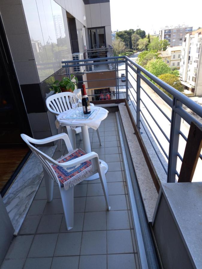 Iva Apartman 普拉 外观 照片